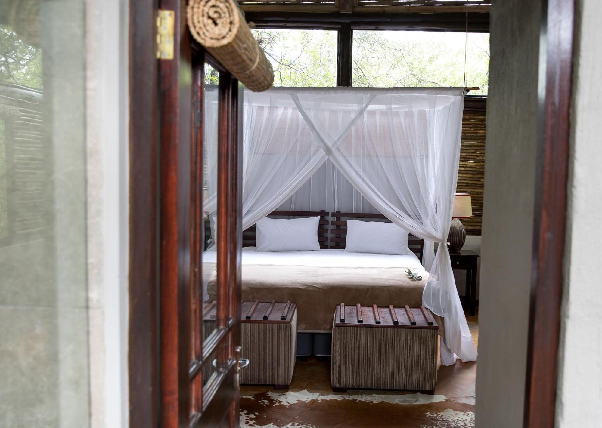 Royal Thonga Safari Lodge Sihangwane Exterior photo